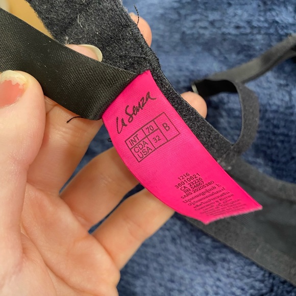 Red and black lace bra - LaSenza 32B - Picture 5 of 5